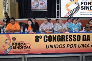 vitor_mesa_congresso-300x200.jpg